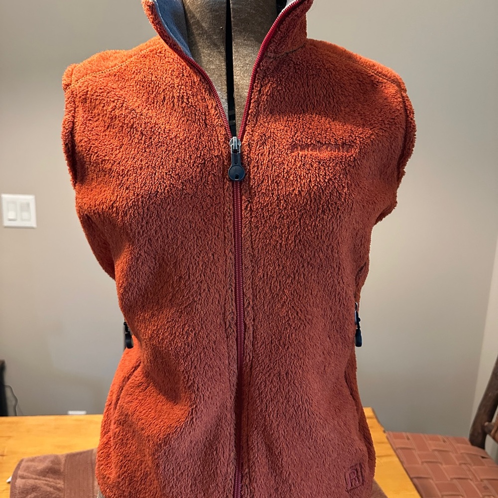 Patagonia Rust Orange Fleece Vest Women's Medium